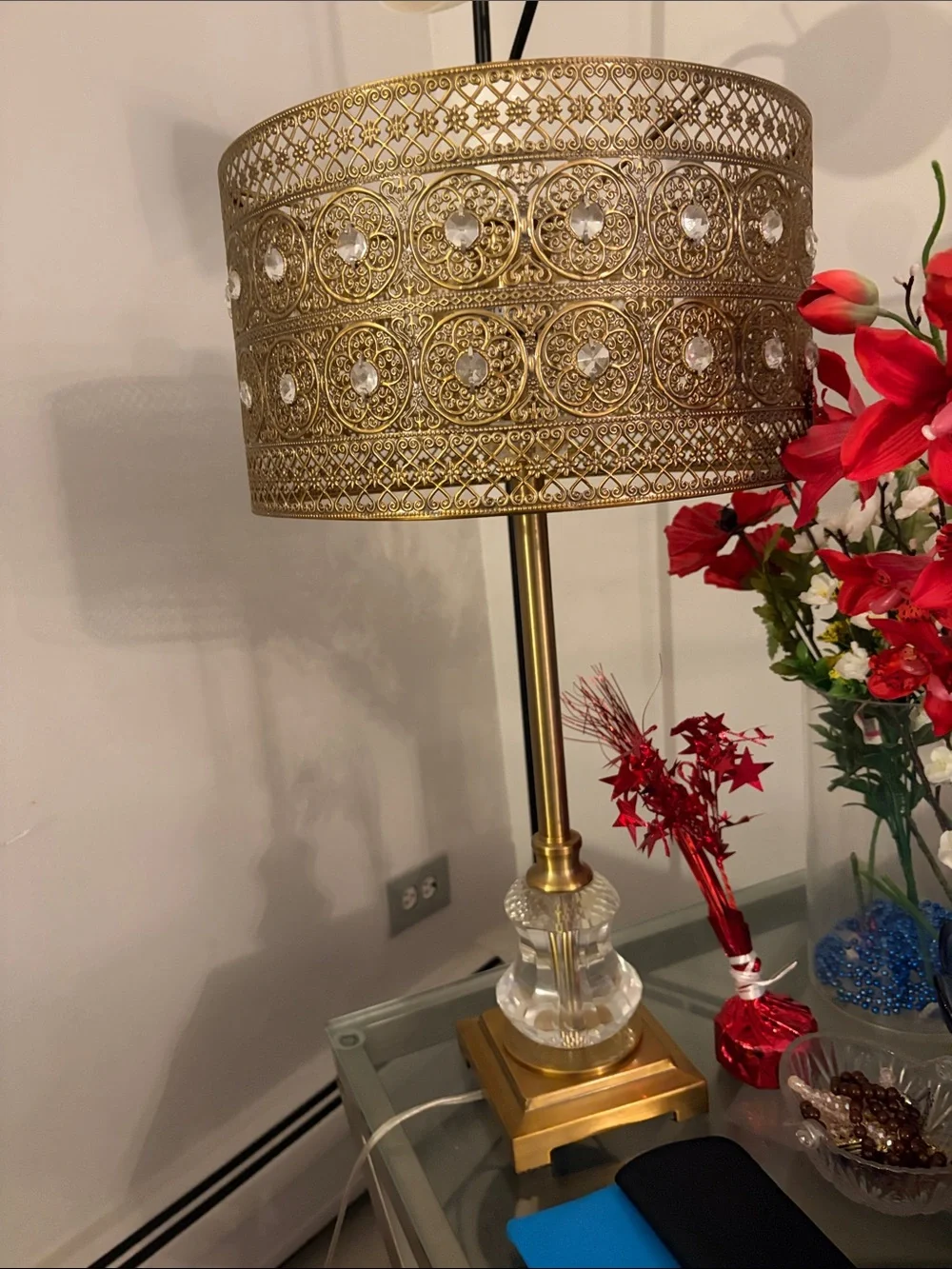 Elegant Gold Filigree Table Lamp with Crystal Accents